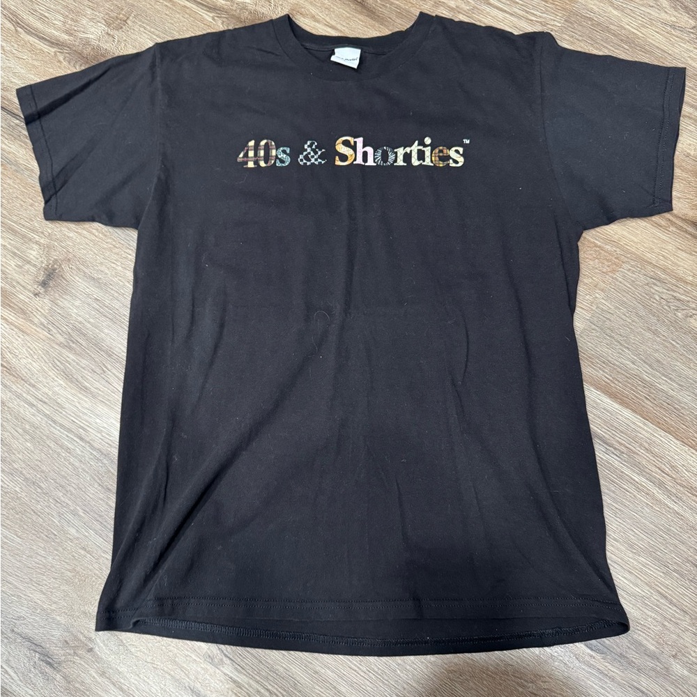 40s & Shorties Luxury Print Logo T-shirt